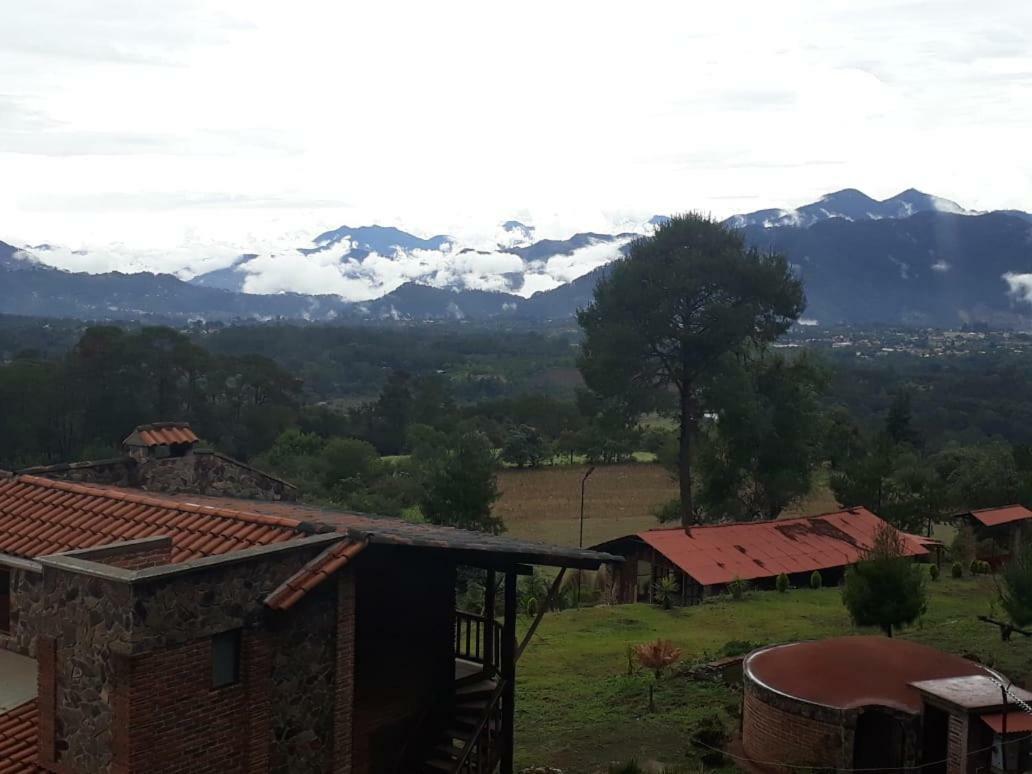 Hôtel Cabanas Yoliztli à Zacatlán Extérieur photo